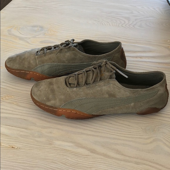 puma suede olive